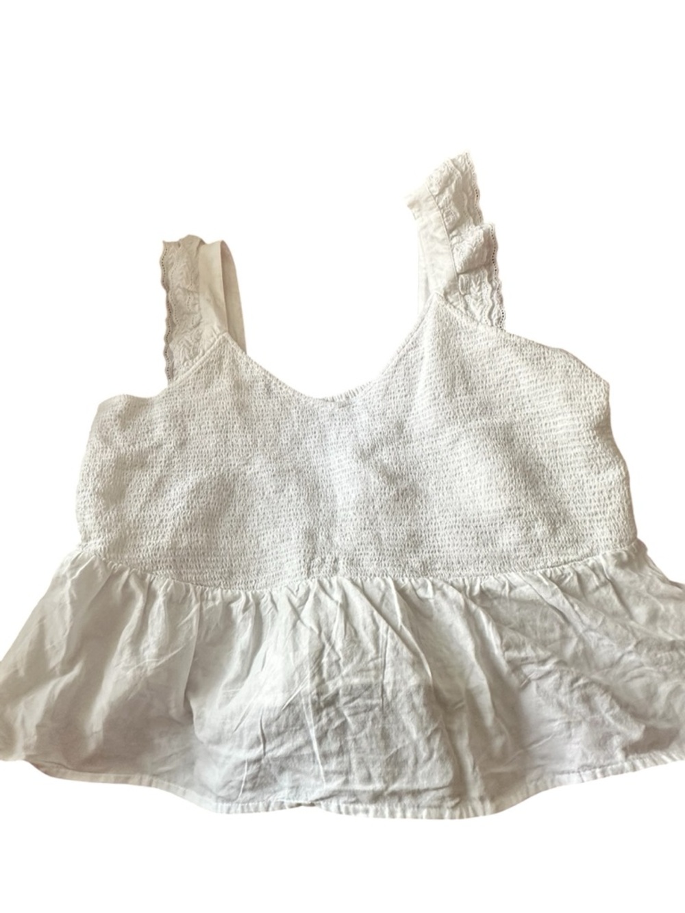 NWT Old Navy white smocked tank lace straps feminine dainty 2X.